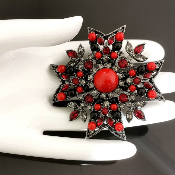 Joan Rivers Red & Black Rhinestones Maltese Cross Gunmetal Brooch Pin Large - Picture 4 of 9